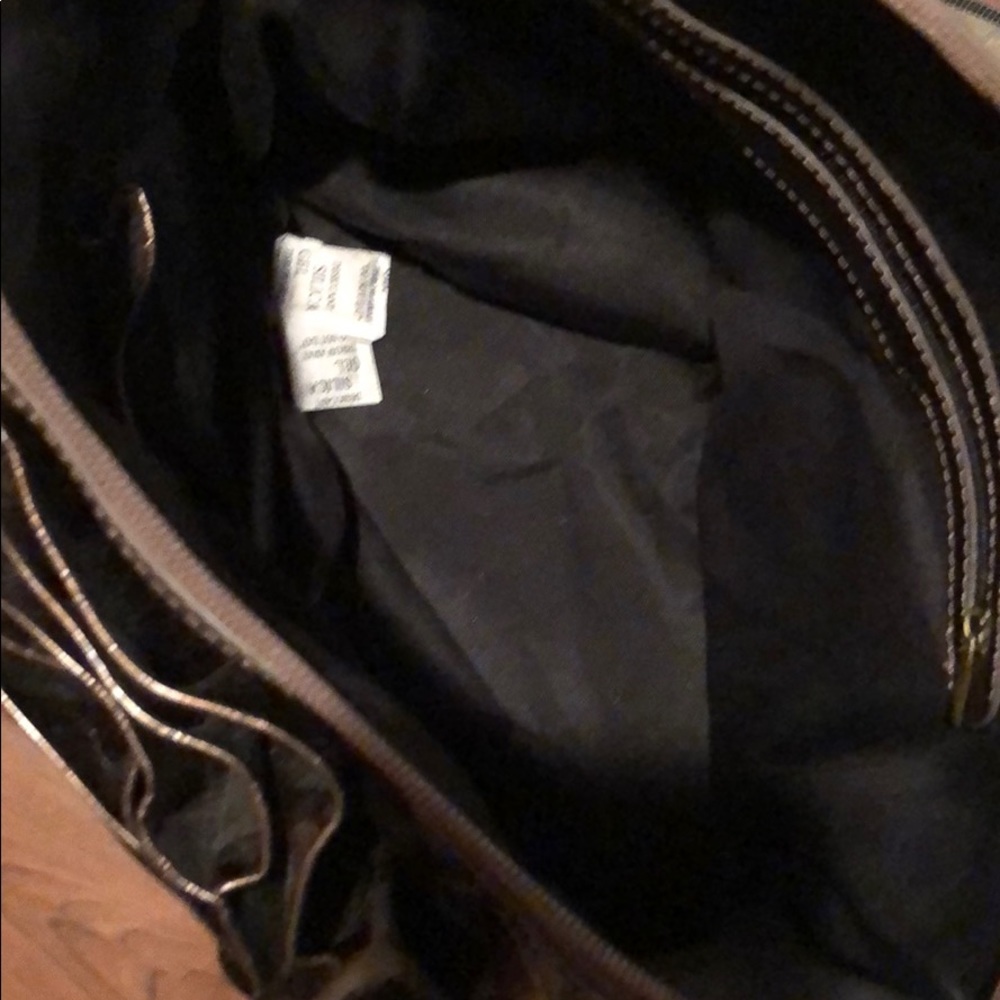 Bronze tote bag with beautiful flower in front. - Picture 3 of 4